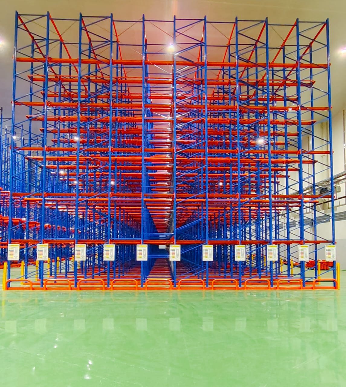 Rak drive-in Perkasa Racking TAP — Tips Menekan Biaya Rak Drive-In Tanpa Mengurangi Mutu